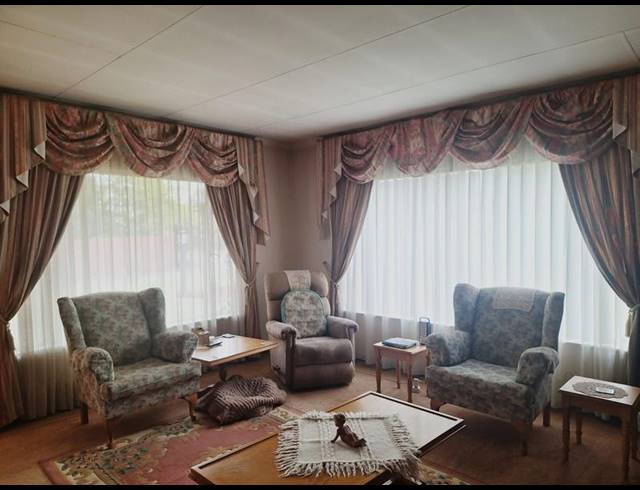 3 BEDROOM HOUSE FOR SALE IN GOEDEBURG